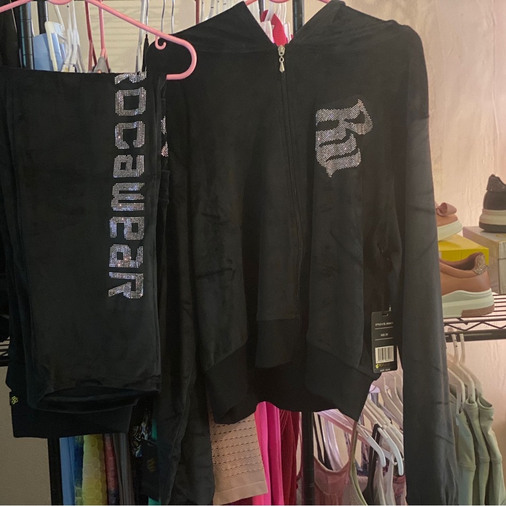 Rocawear female sweat suit authentic